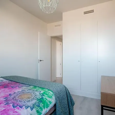 Precioso Apartamento En Residencial Con Piscina